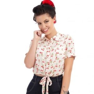 Collectif Red Cherry Tie Short Sleeve Blou